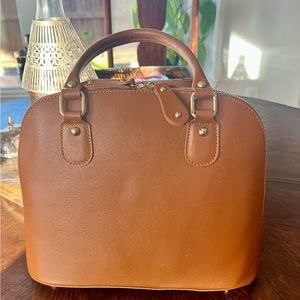 Beautiful tan Vera Pelle bag. Never used. Purchased in Italy. Great cond.